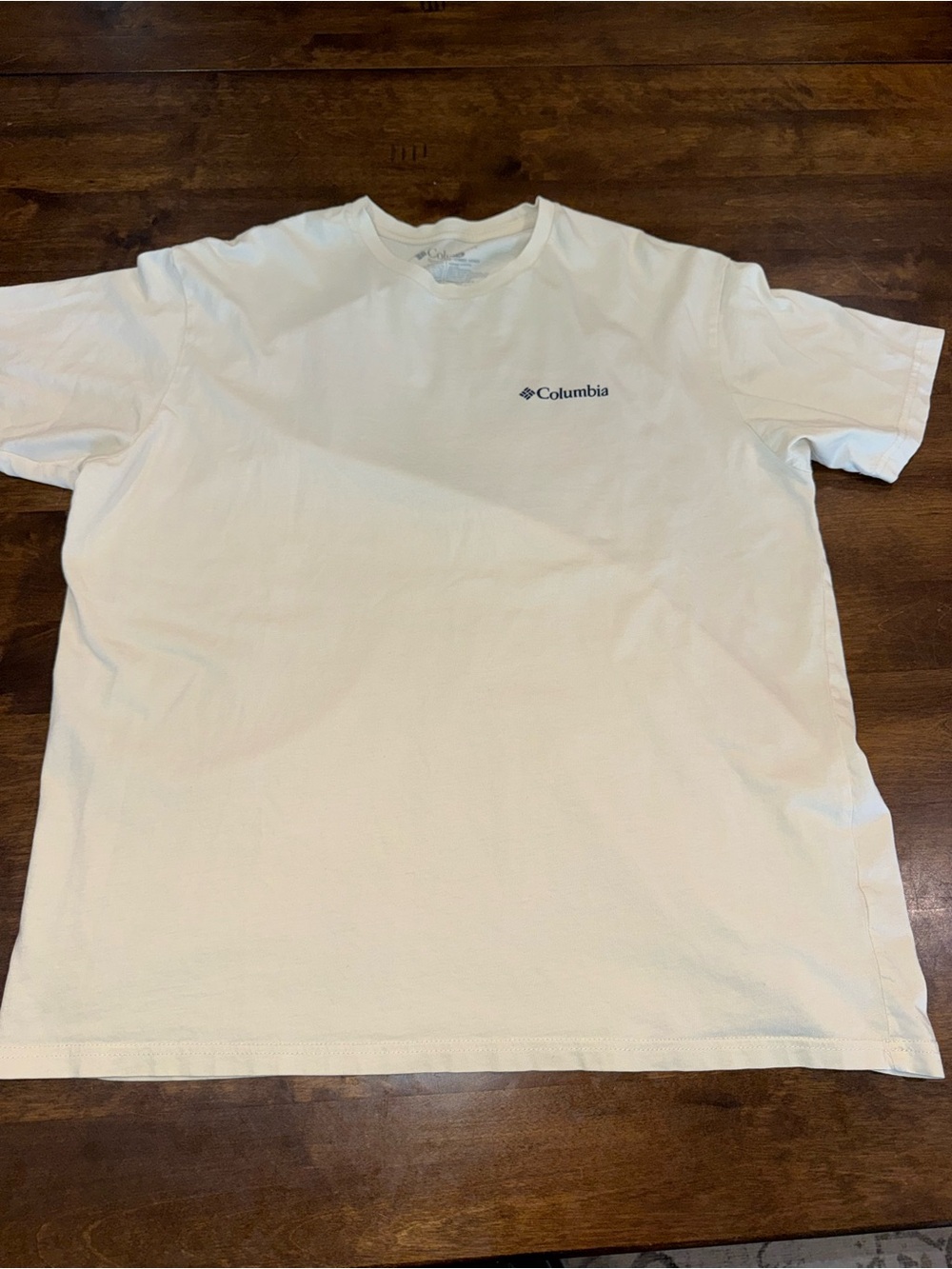 Columbia Men’s Cream Short Sleeve Logo Tee